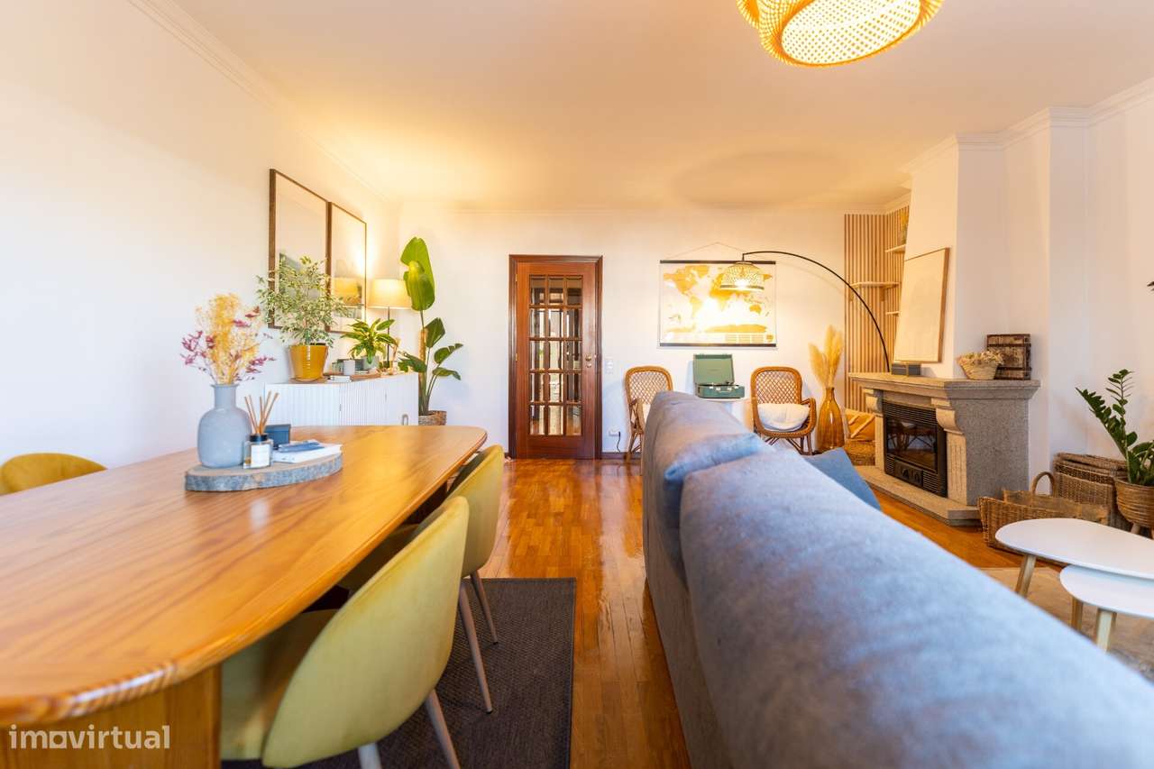 Apartamento T3, junto ao Hospital de SJ e Universidades - Grande imagem: 4/29