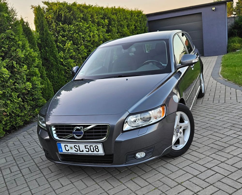 Volvo V50 DPF D2 Summum 2012