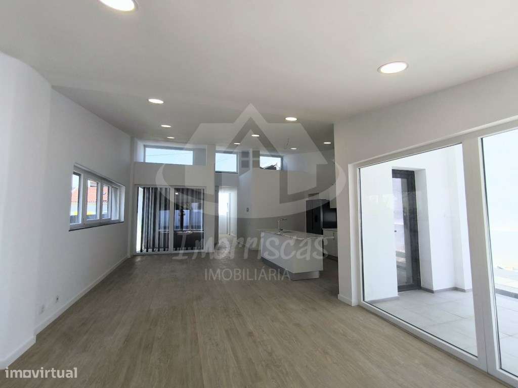 Moradia térrea V3 com piscina e excelente localização no Alto do Ín...-21