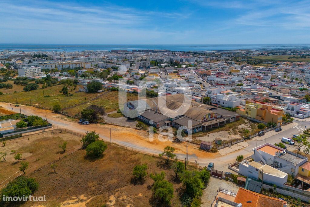 Terreno para construção em Faro de 9108,00 m2