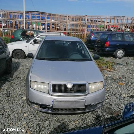 Dezmembrari  Skoda FABIA 1  1999  > 2008 1.2 Benzina - 7