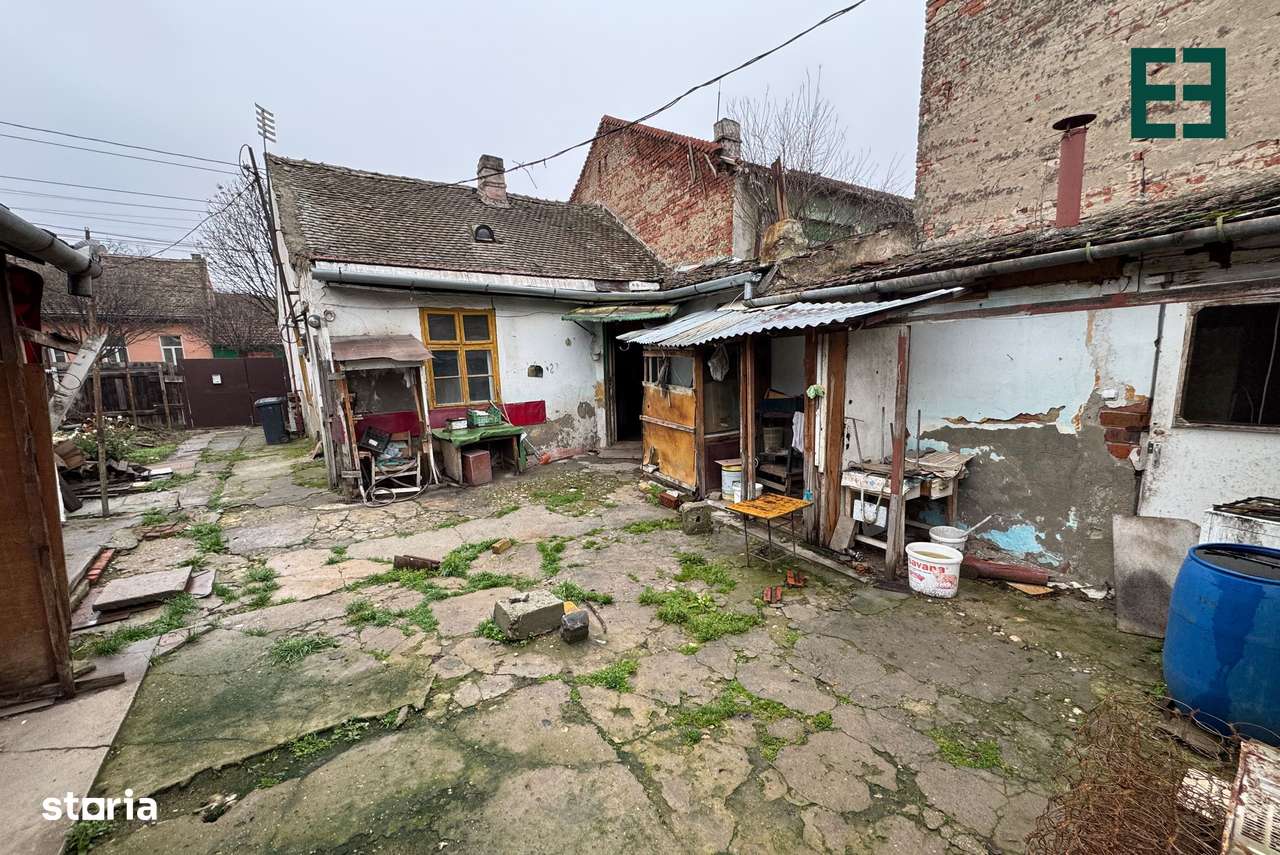 Teren cu potențial investițional – zonă centrală, funcțiuni mixte - Imagine principală: 5/8