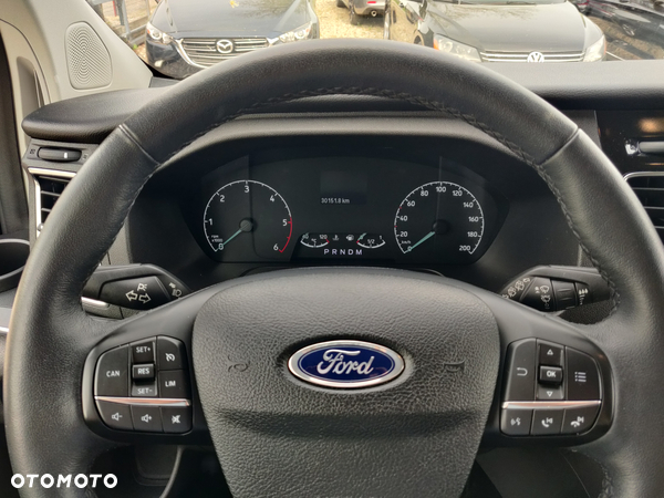 Ford Tourneo Custom - 21