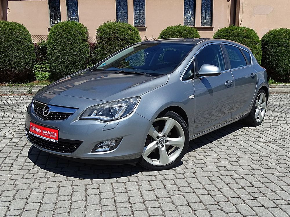 Opel Astra J (2009-2019) 1.6 Turbo Cosmo 2011