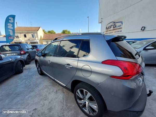 Peugeot 2008 1.6 BlueHDi Allure - 2