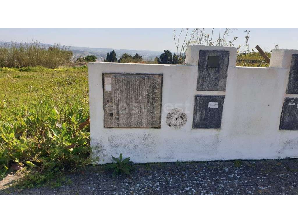 Lote (396m2) Montoito - Atalaia - A 3 minutos Praia e vila da Lourinhã - Grande imagem: 2/11