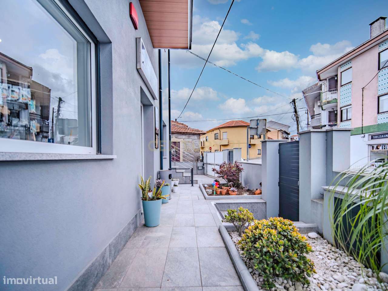MORADIA NO CENTRO DE GONDOMAR-47