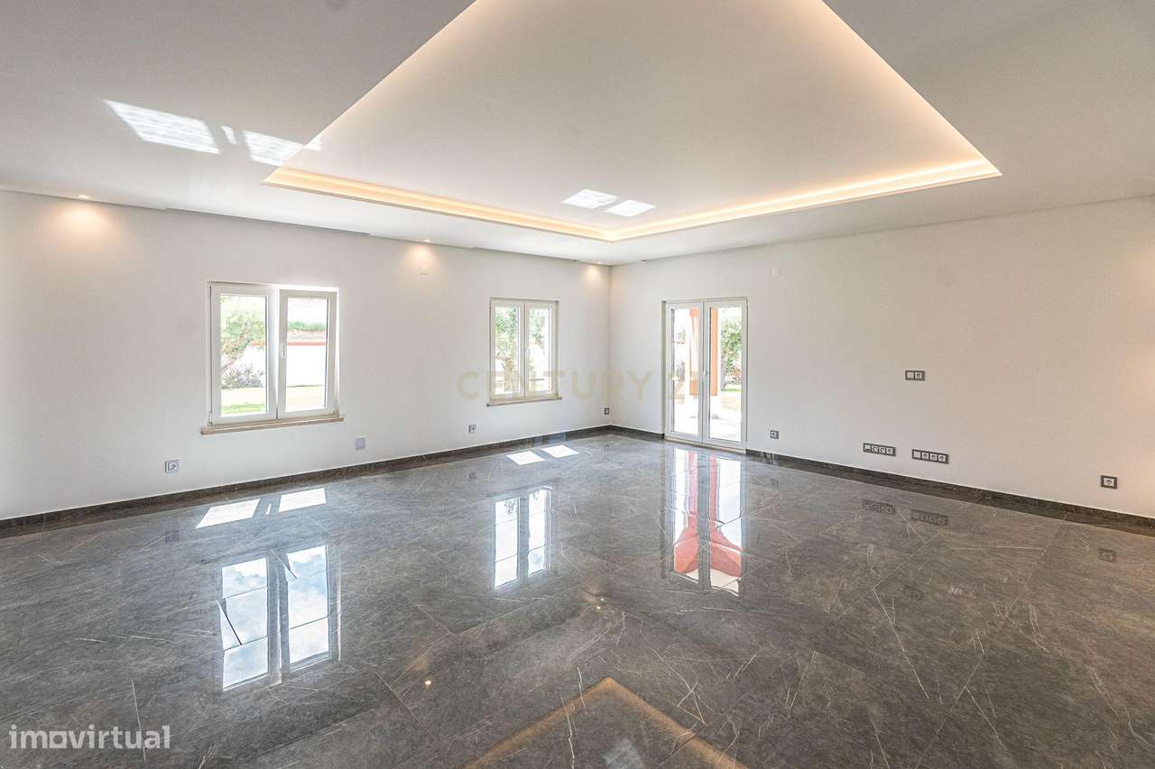 Moradia T6 de Luxo - 924 m² - Piscina -  São Pedro da Cadeira - Nova-9