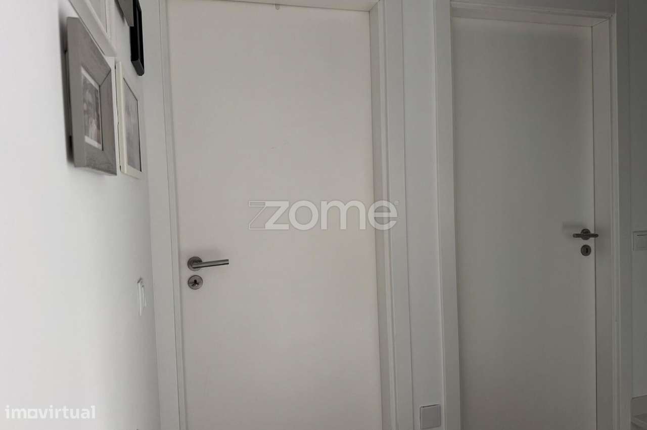 Moradia T4 com 2 Suites-23