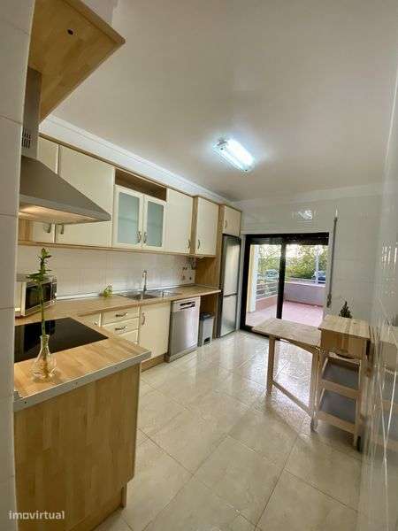 Apartamento T2 Abrantes com Terraço de 80m2 - Grande imagem: 5/12