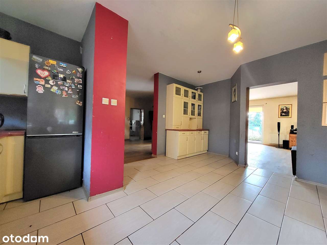 Dom  w doskonałej lokalizacji .-10