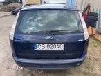 Ford Focus 1.8 TDCi Ambiente - 4