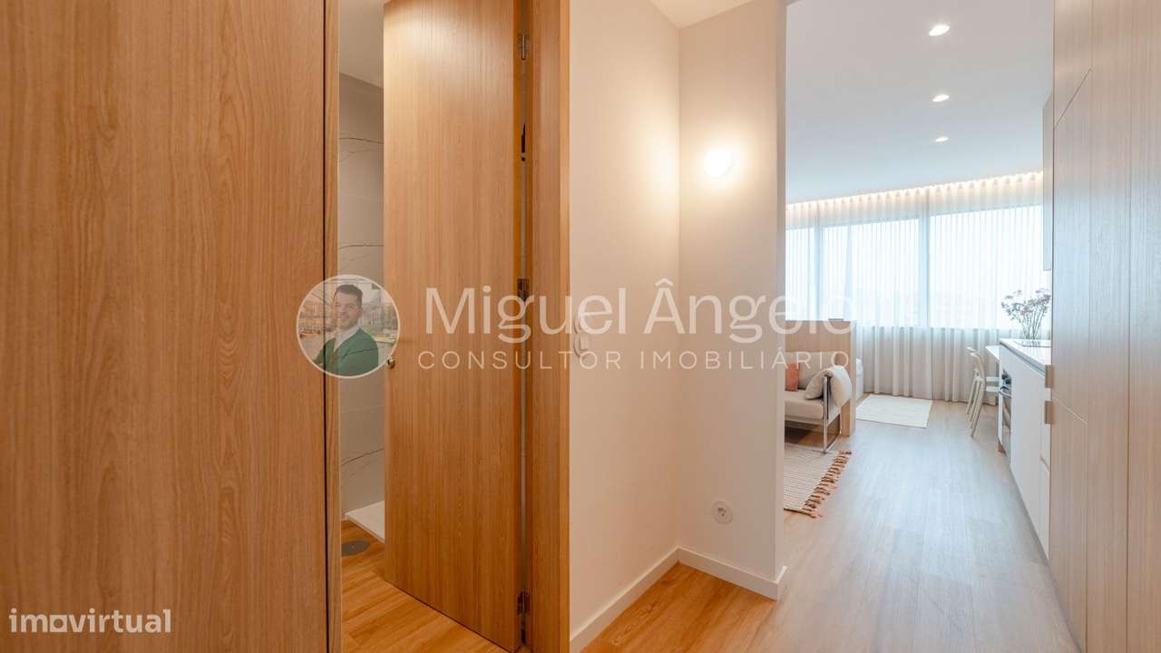 T0 novo c/ lugar garagem e vista para o Jardim Campo 24 de Agosto-10