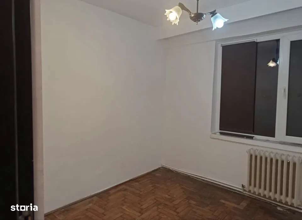 Apartament spațios cu 2 camere – Str. Pietris-5