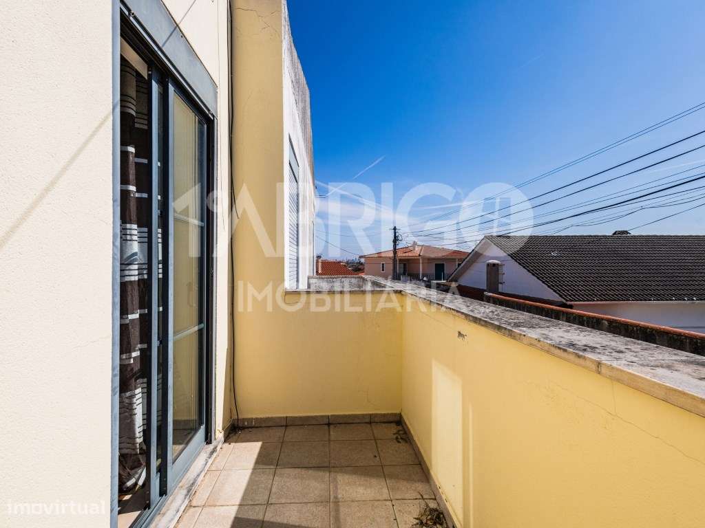 Moradia T3 Remodelada, Embra, Marinha Grande-29