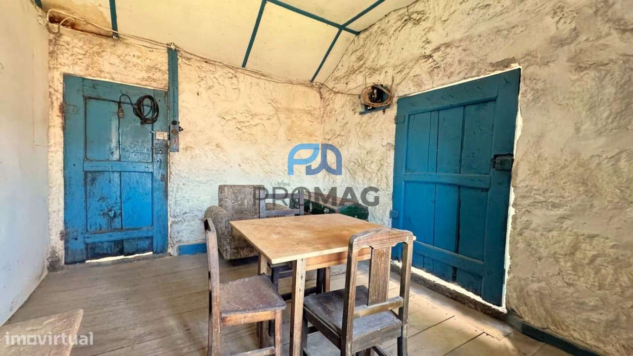 Oportunidade Única: Conjunto 3 Moradias em Granito Vistas Panorâmicas-20