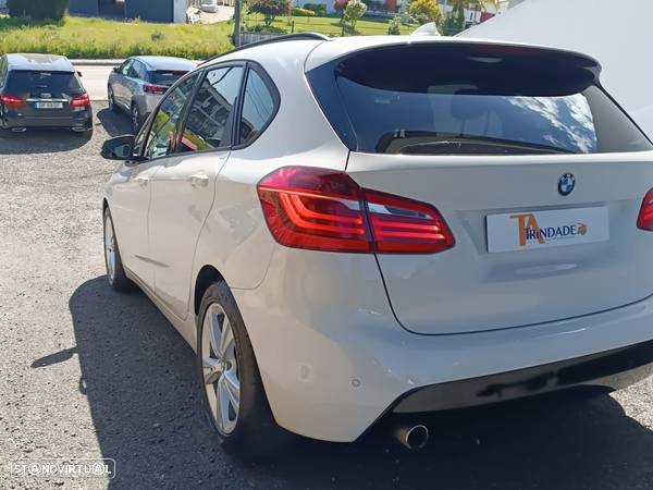 BMW 216 Active Tourer d Auto - 3