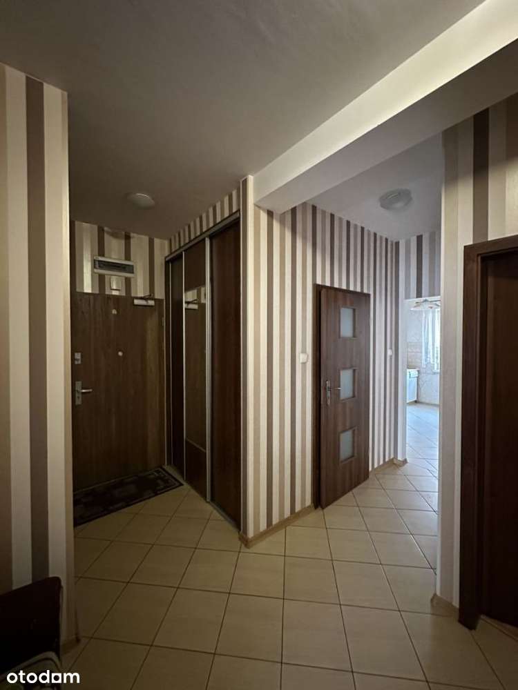 Przestronne 70m2 w centrum| Umeblowane | Nowe budownictwo 2013r-5