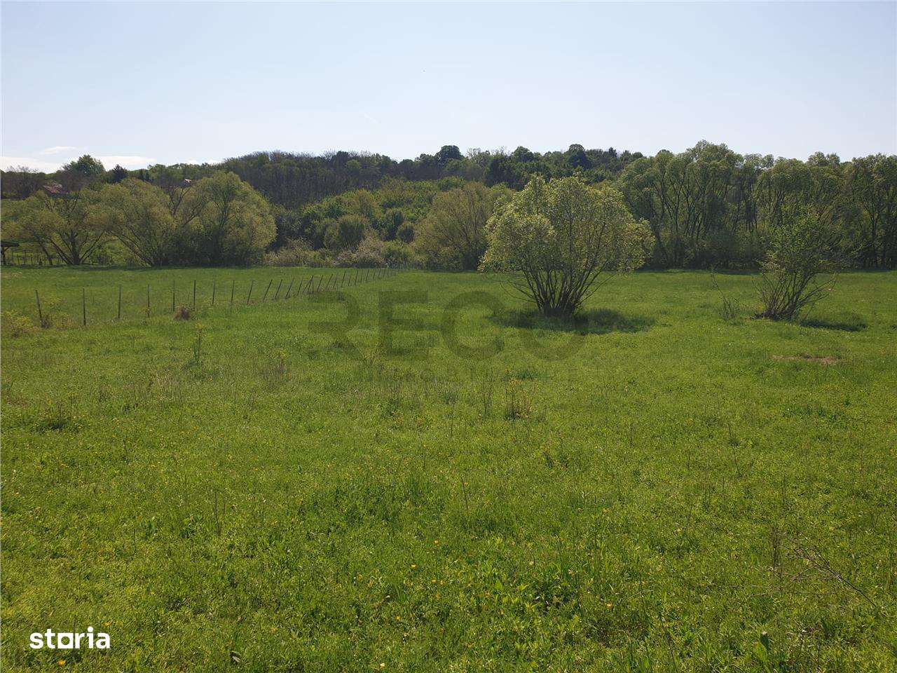 Teren intravilan cu parau si padure in Uileacu de Munte - Imagine principală: 1/3