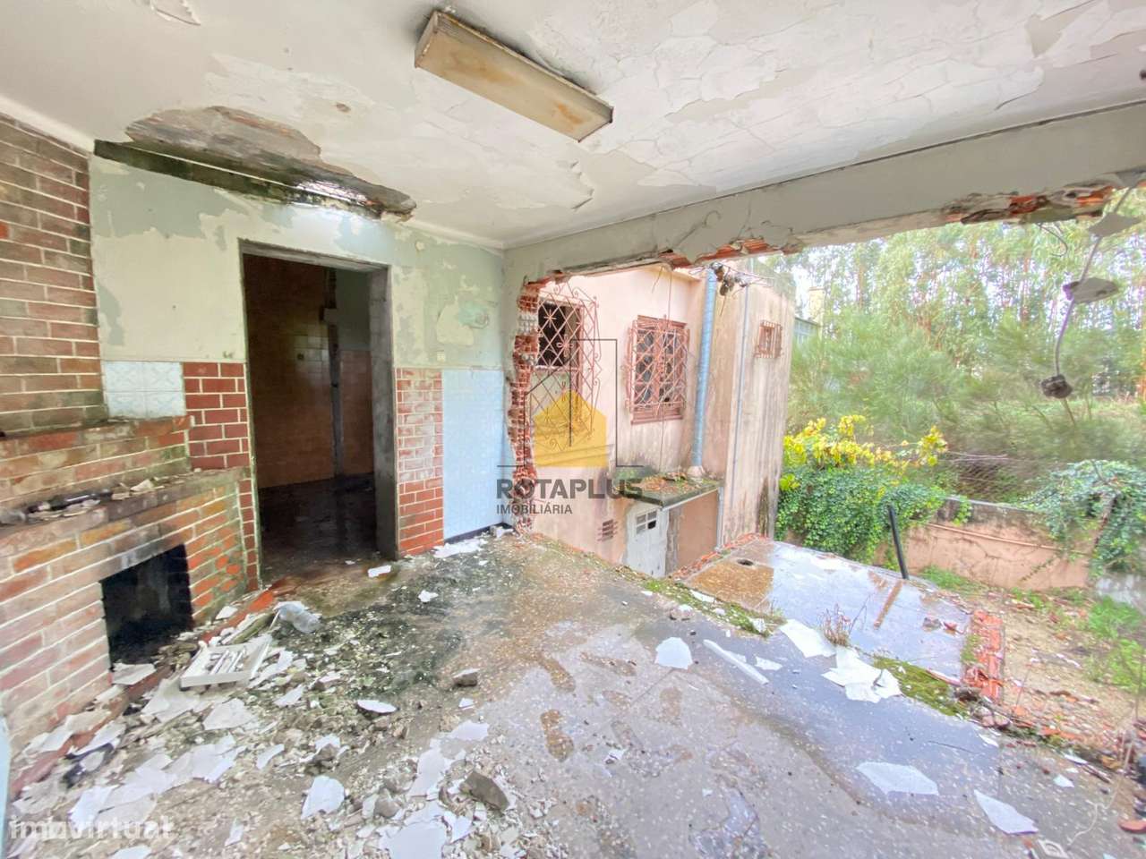 Moradia com terreno Castêlo da Maia-16