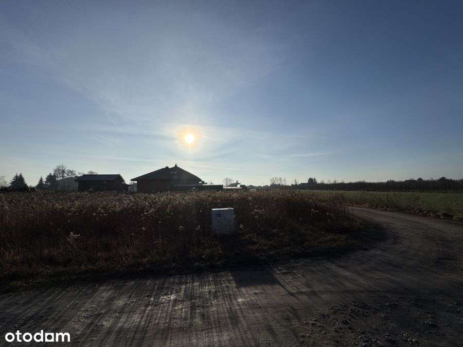 Działka usługowo-mieszkaniowa przy szkole | Dobiesz-4