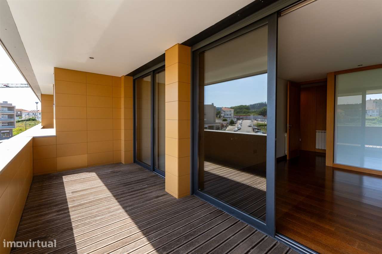 Apartamento T3 Venda em Oliveira do Douro,Vila Nova de Gaia-17