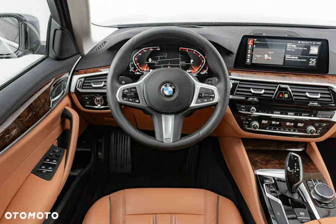 BMW Seria 5 530i GPF Luxury Line - 19