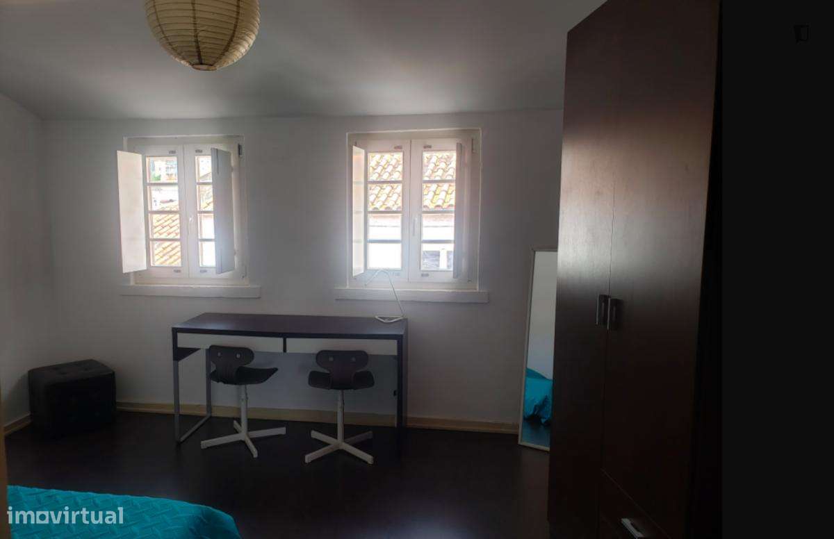 Apartamento com 1 quartos - localizado em Baixa Coimbra - Grande imagem: 3/5