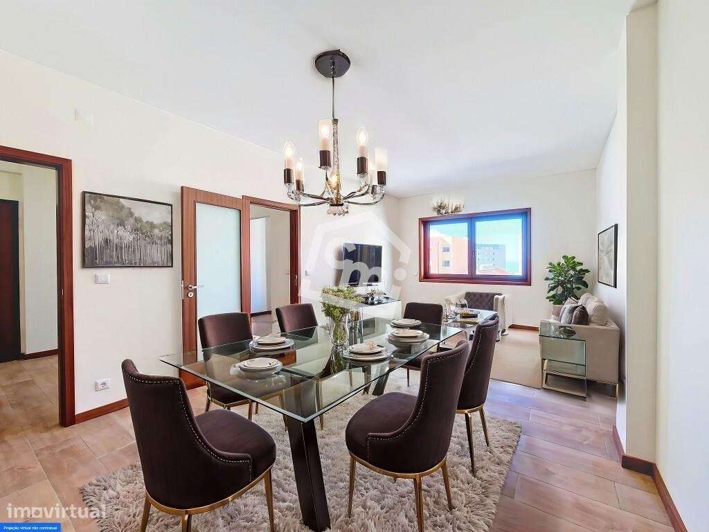 Venda de T3 na Marginal de Matosinhos com Garagem-0