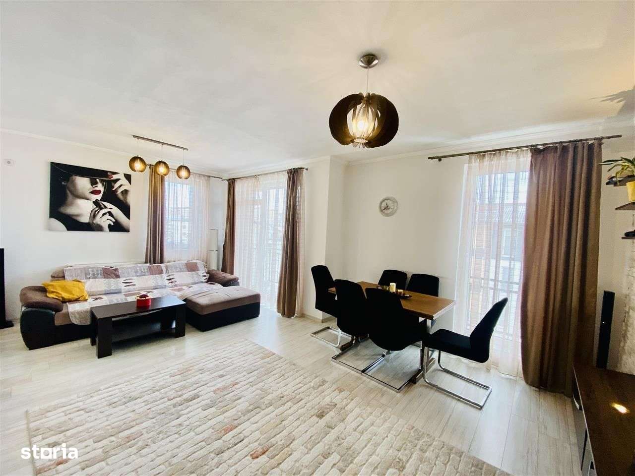 Ap. cu 3 camere, 2 bai, 2 balcoane, 2 locuri de parcare, Selimbar - Imagine principală: 1/12