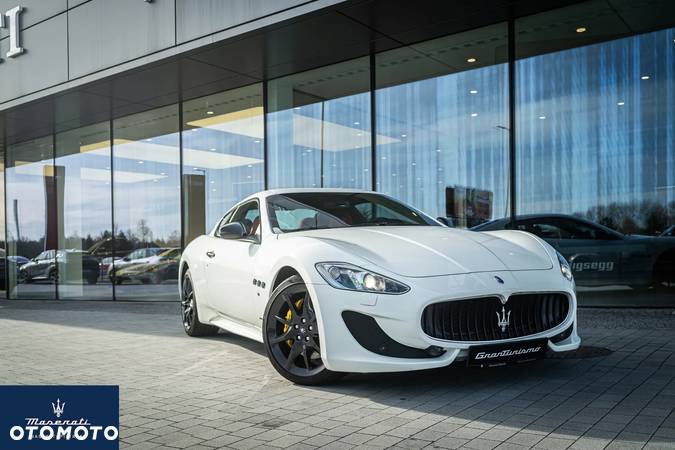 Maserati GranTurismo - 11