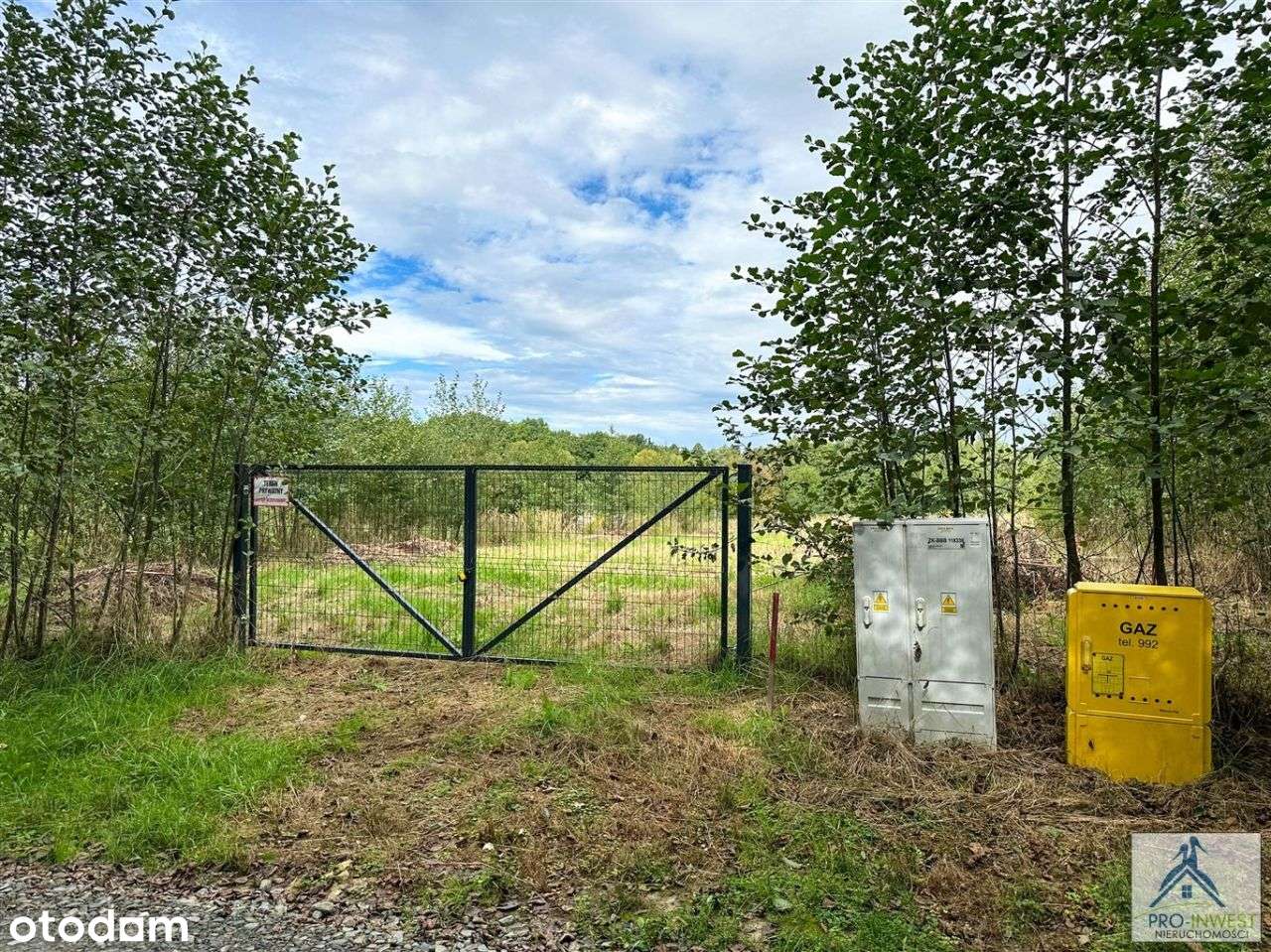 Uzbrojona działka z pozwoleniem na budowę-1