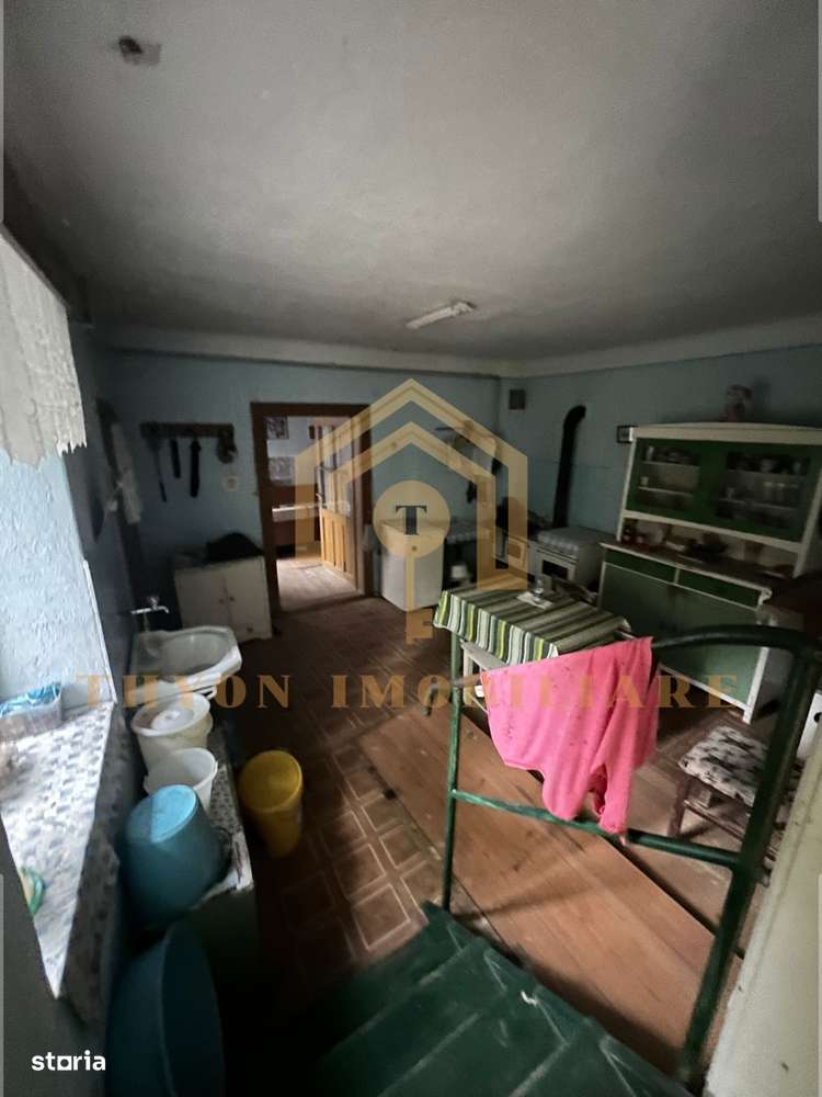 Casă de vânzare în Petrești, Sebeș – teren generos 1961 mp-15