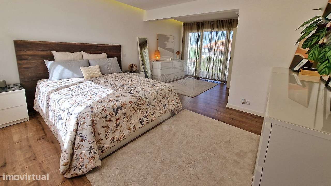 Moradia T4 à venda em Corroios-32