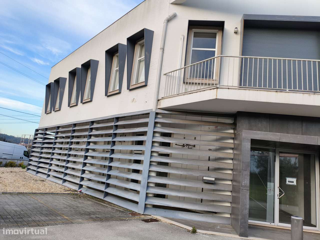 Arrendam-se Armazéns em Antanhol - Grande imagem: 5/5