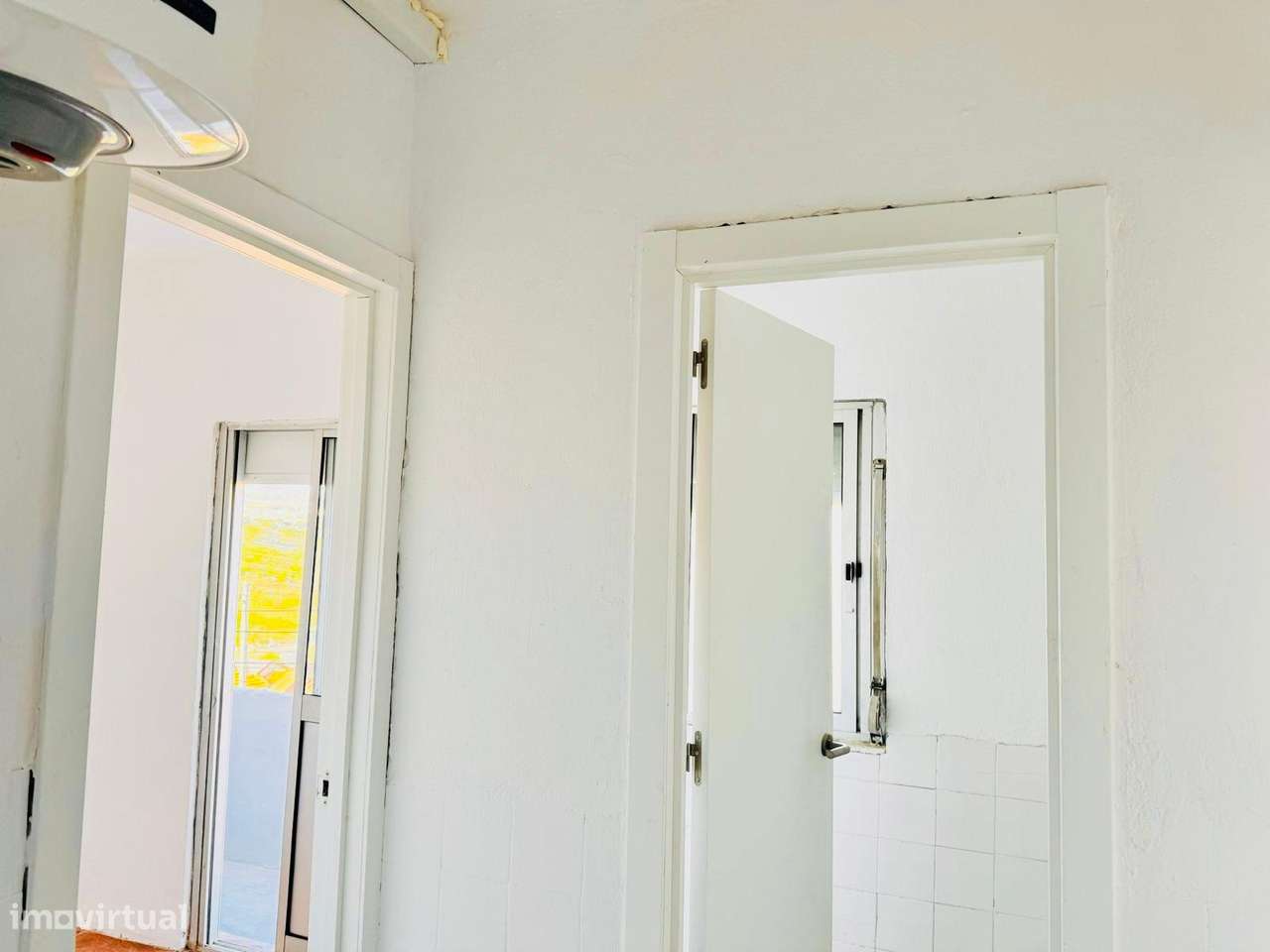 Prédio com Otimo 14 % Rentabilidade na Brandoa - Amadora - Grande imagem: 5/19