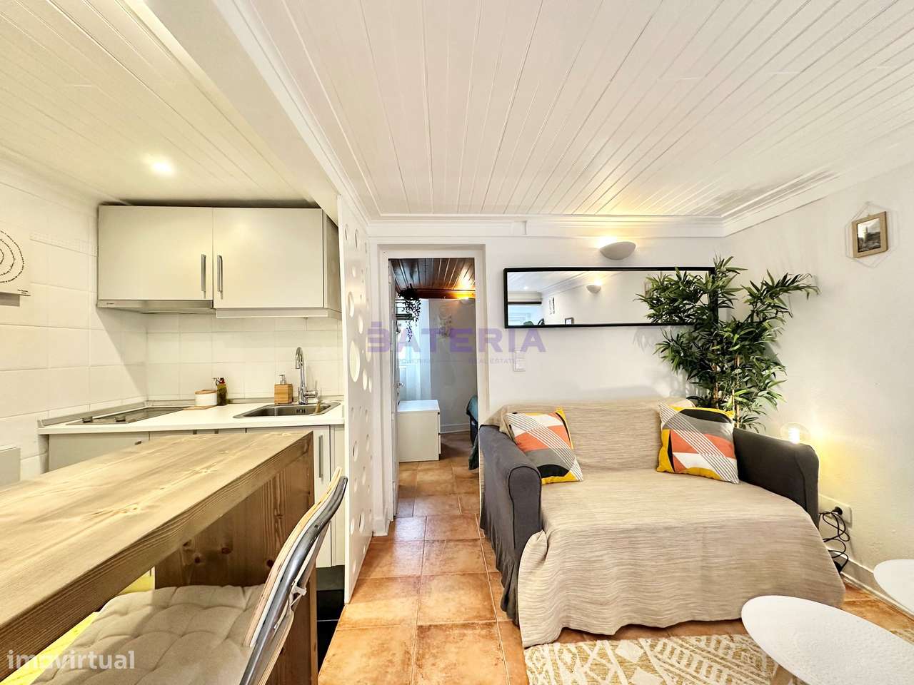 T1 equipado e mobilado perto do Chiado - Grande imagem: 4/24