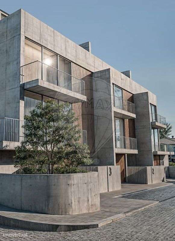 Moradia T4 para venda - Grande imagem: 3/29