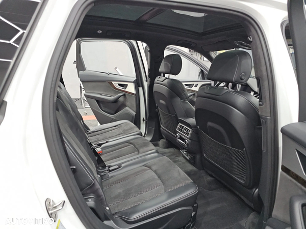 Audi SQ7 4.0 TDI quattro Tiptronic - 25