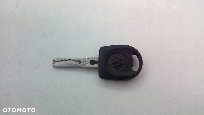 Stacyjka kluczyk VW Passat B5 1,9 TDI 4B0905851A - 8