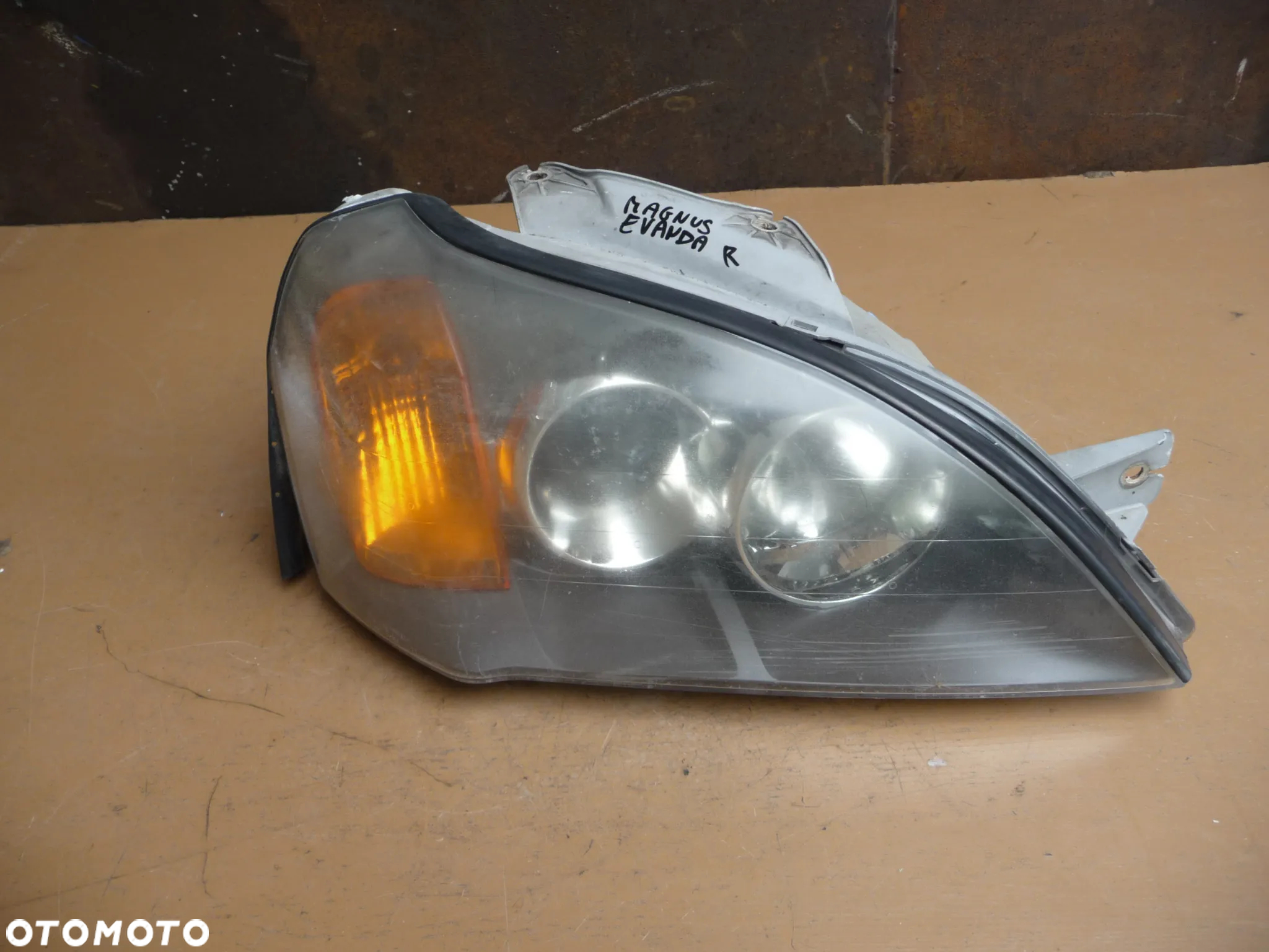 DAEWOO CHEVROLET MAGNUS EVANDA  LAMPA REFLEKTOR PRAWY PRZÓD PRZEDNIA PRAWA - 23