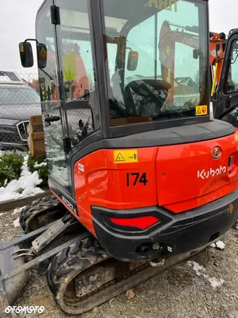 Kubota kx027 - 3