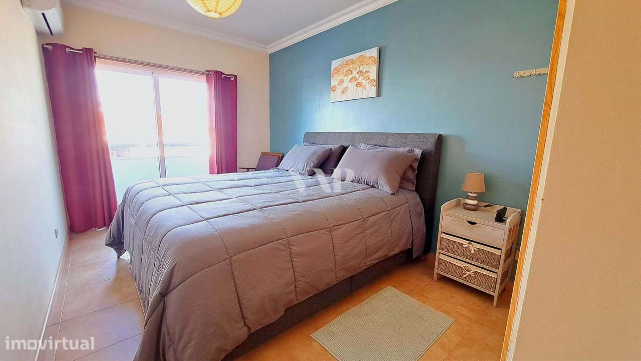 Apartamento T2 para venda no centro de Albufeira com vista MAR-3