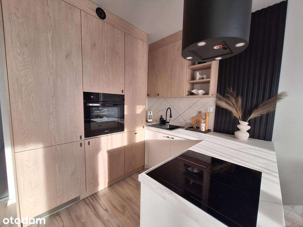 Ładne mieszkanie z dużym balkonem do wejścia-1