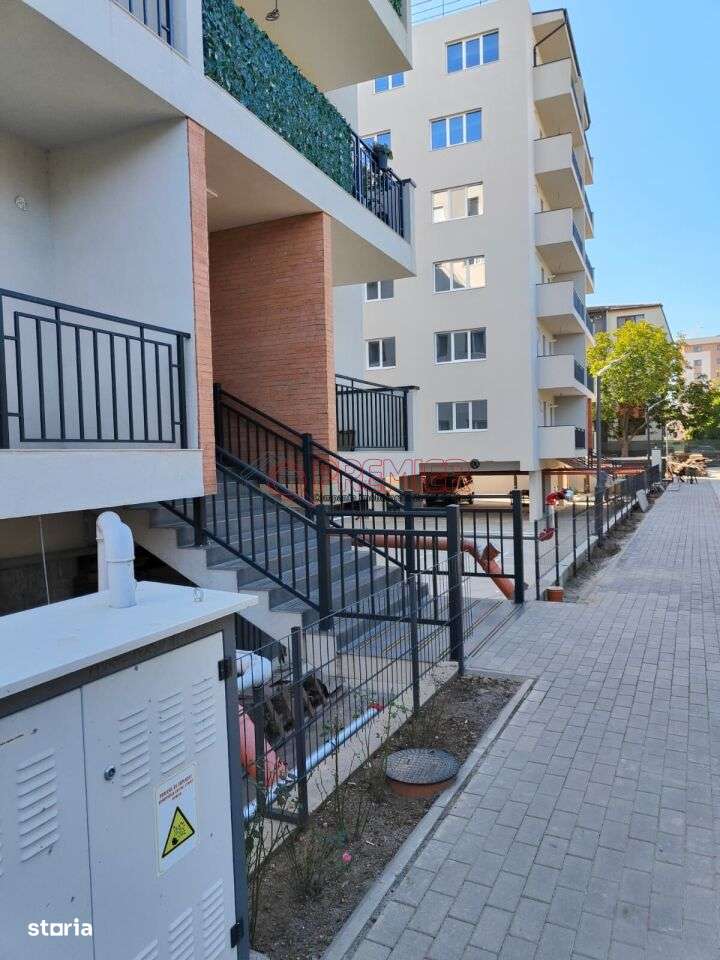 Apartament 3 camere disponibil Grand Arena-Metalurgiei