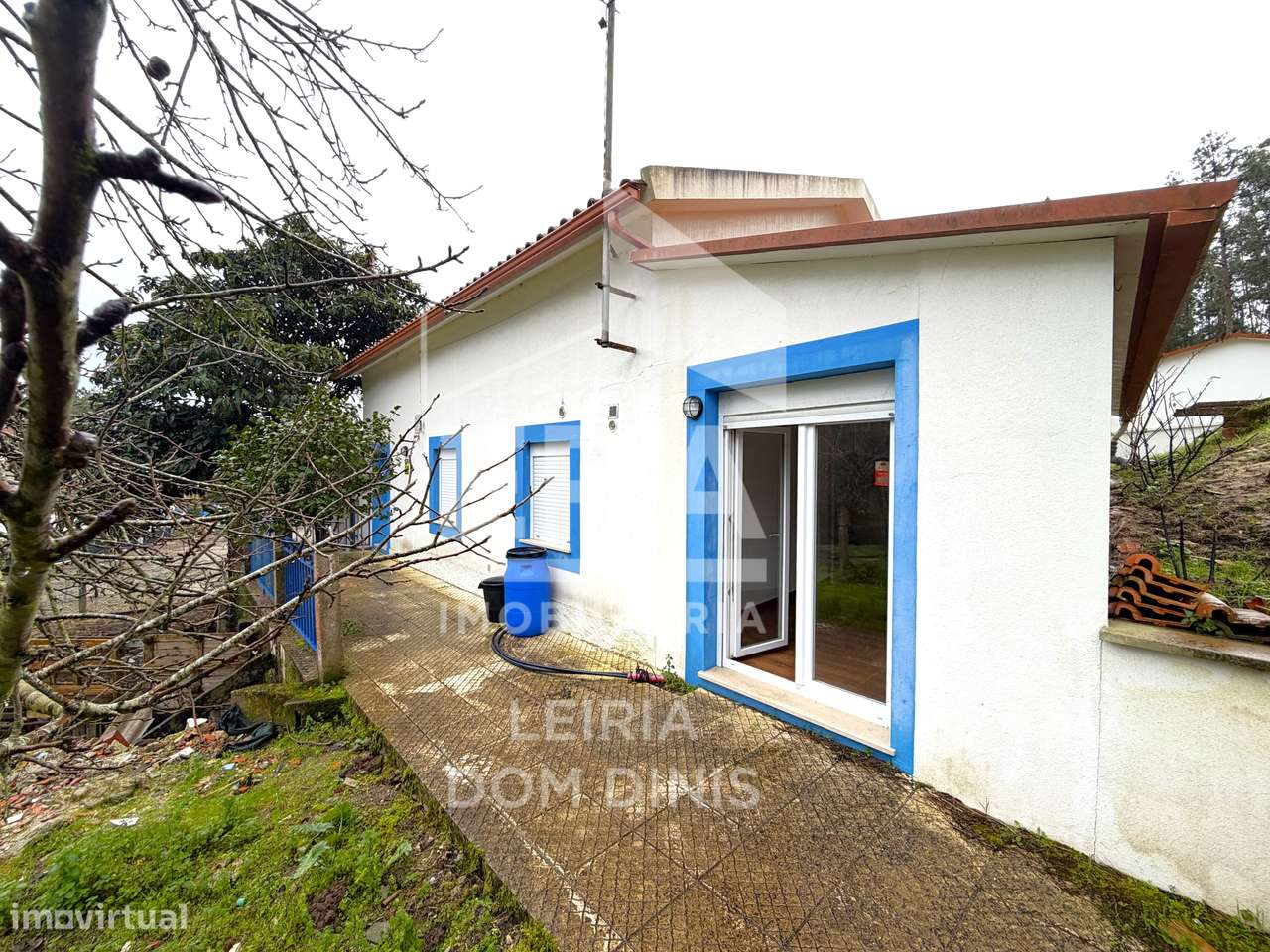 Moradia isolada com 7 quartos na Marinha Grande-17