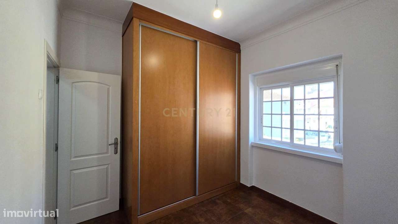 Apartamento T2 em Almada praceta Infante Dona Beatriz-9