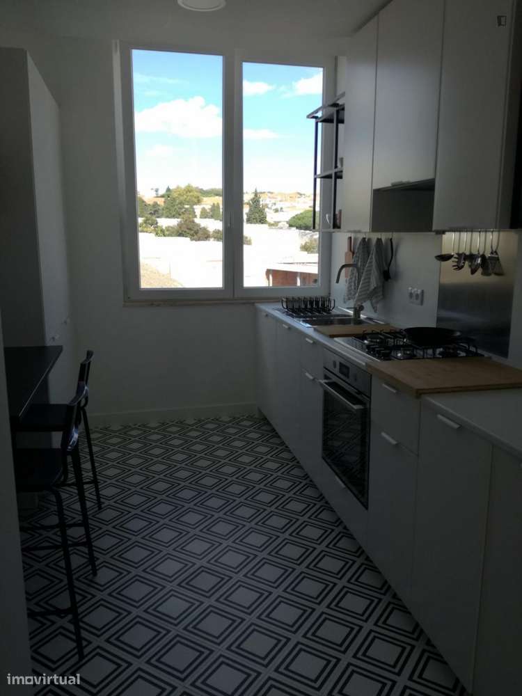 Quarto - localizado em Restelo Lisbon - Grande imagem: 4/9