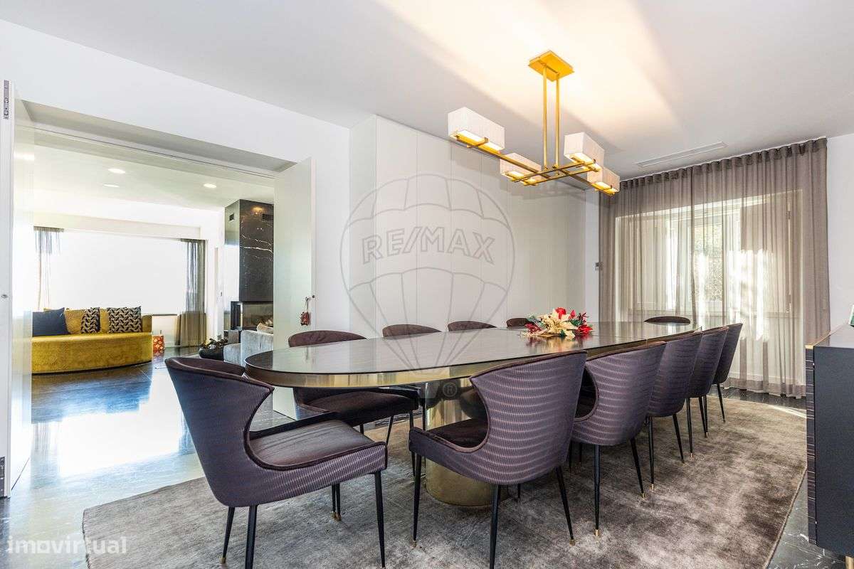 Moradia T8 para venda - Grande imagem: 3/48