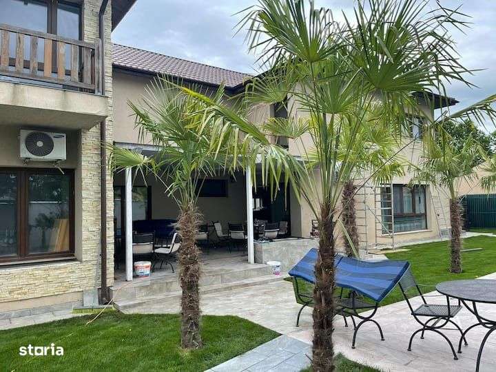 Vila petrecere cu piscina - Majorate - Eveniment private - Petreceri - Imagine principală: 2/20